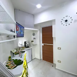 https://all-in.hotels-amalfi.com